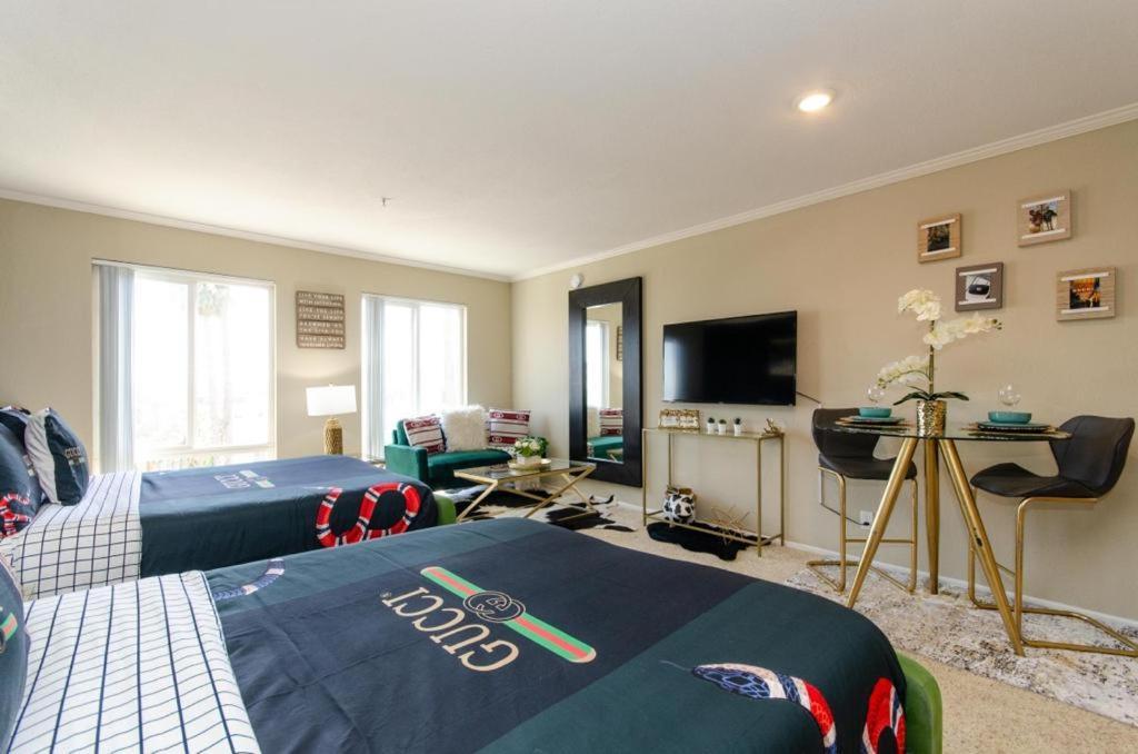 Savana Spectacular Loft Leilighet Los Angeles Eksteriør bilde
